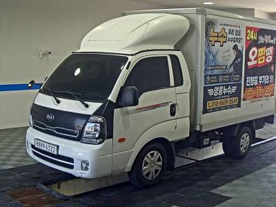 KIA THE NEW BONGO III CARGO DELIVERY BOX TRUCK