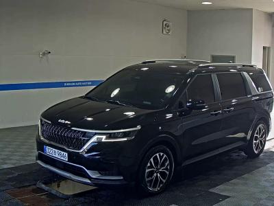 2023 Kia Carnival