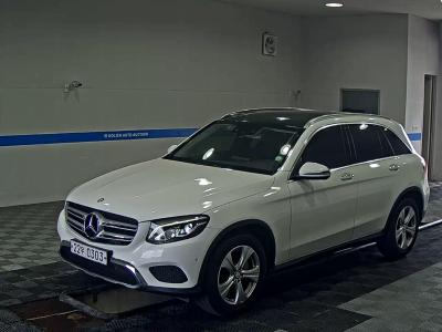 2017 Mercedes-Benz GLC-Class