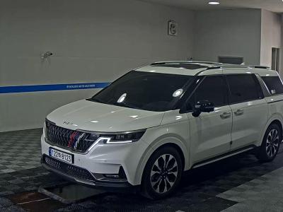 2023 Kia Carnival