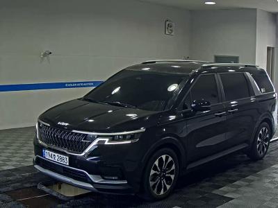 2023 Kia Carnival