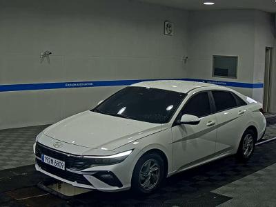 2024 Hyundai Elantra