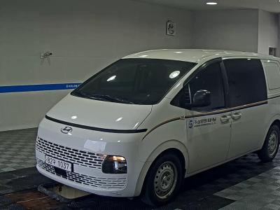 2022 Hyundai Staria 2.2 Diesel Cargo 5-seater Smart
