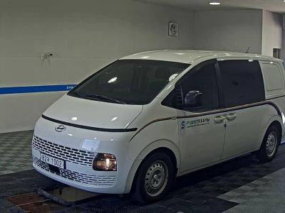 2022 Hyundai Staria 2.2 Diesel Cargo 5-seater Smart