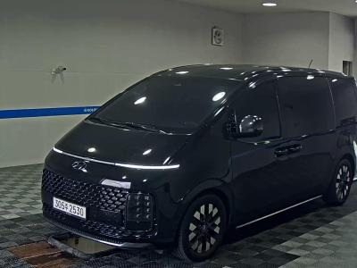 2022 Hyundai Staria