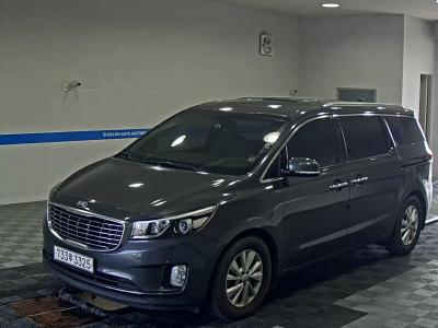 2018 Kia Carnival