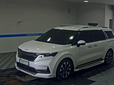 2023 Kia Carnival
