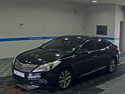 2016 Hyundai Grandeur