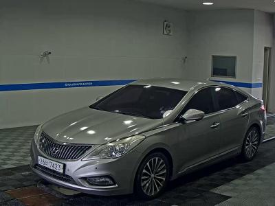2014 Hyundai Grandeur