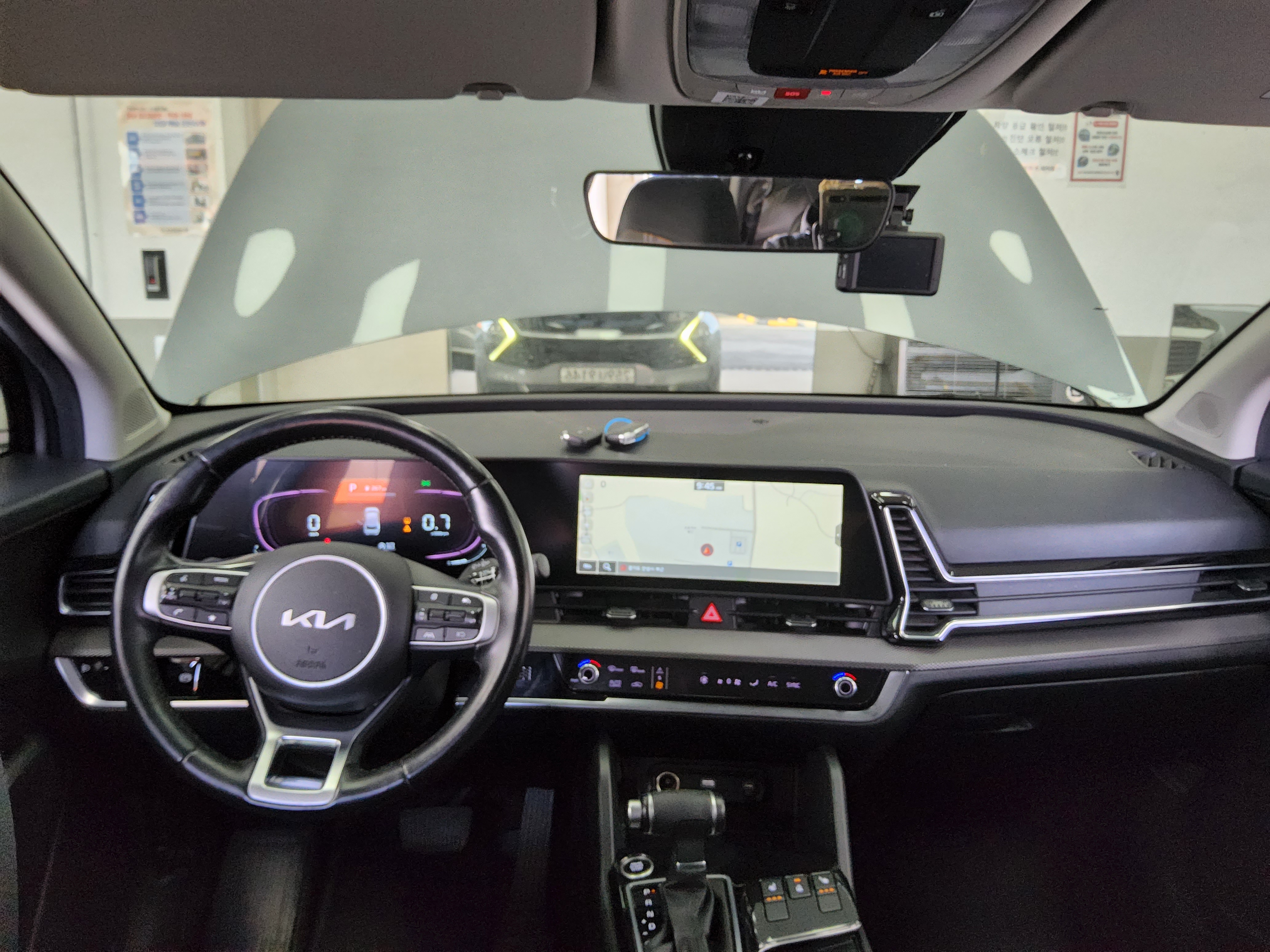Kia Other 2023 - Image 10