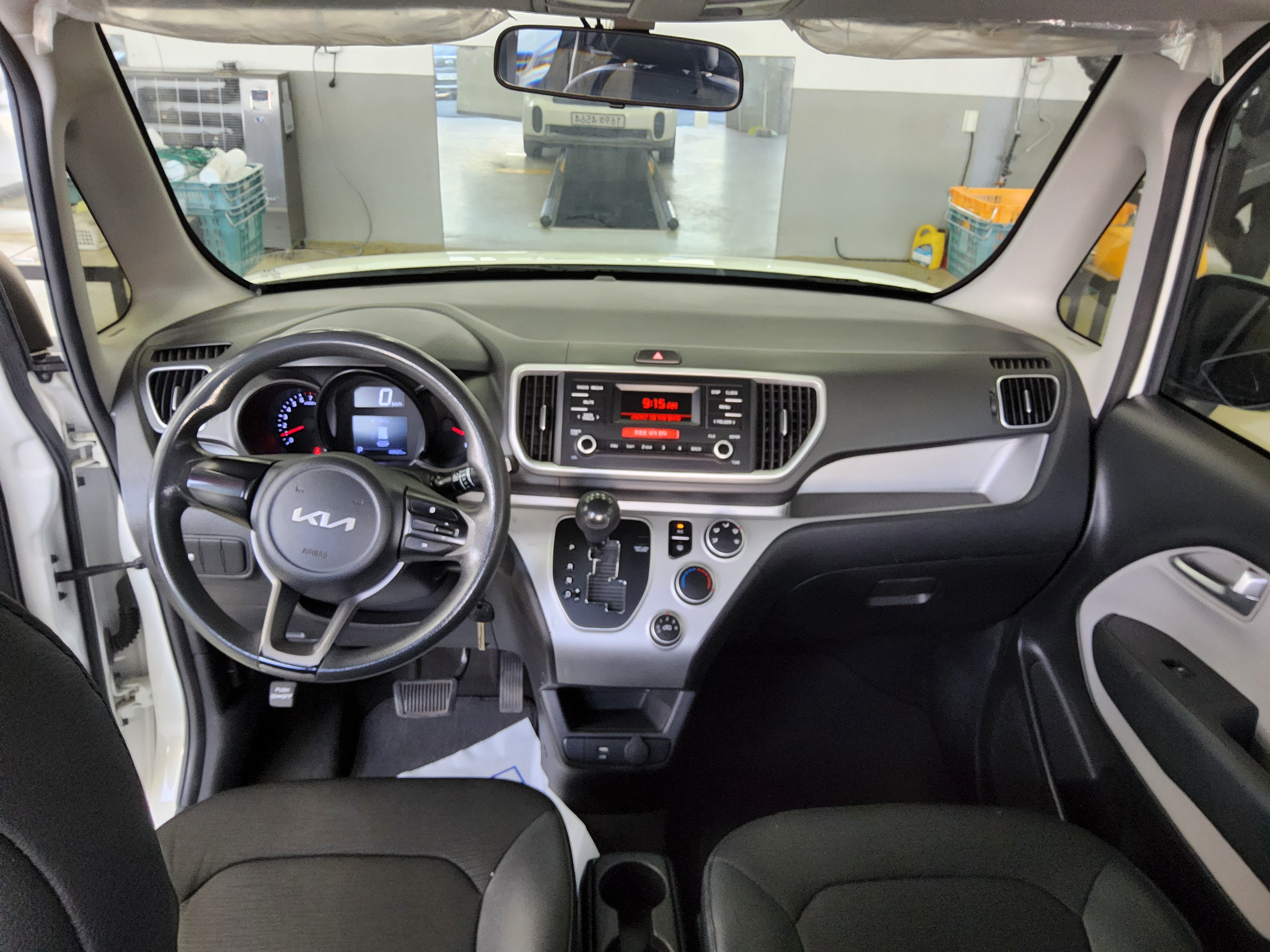 2022 - kia ray