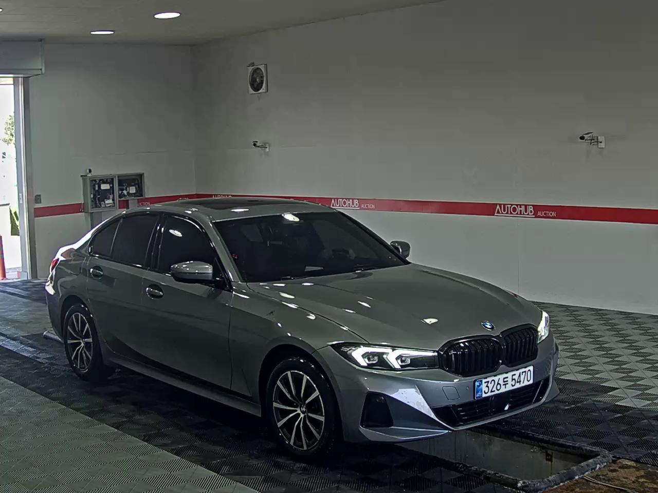 BMW 3 시리즈 - 2