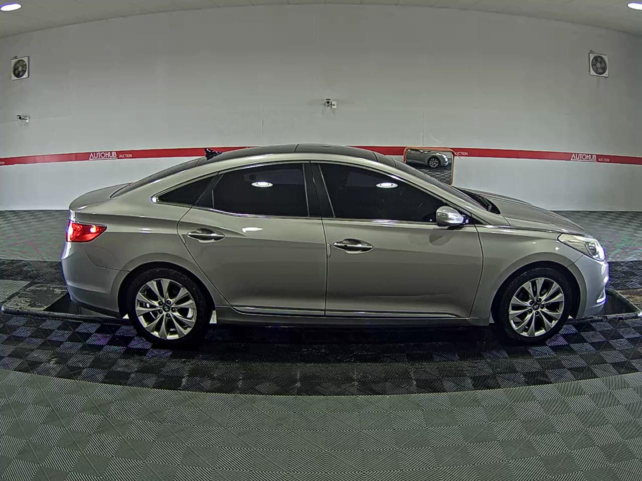 Hyundai  그랜저HG 2012 - Image 3