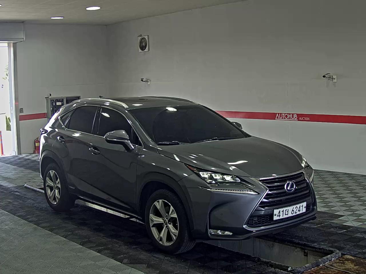 LEXUS NX - 2