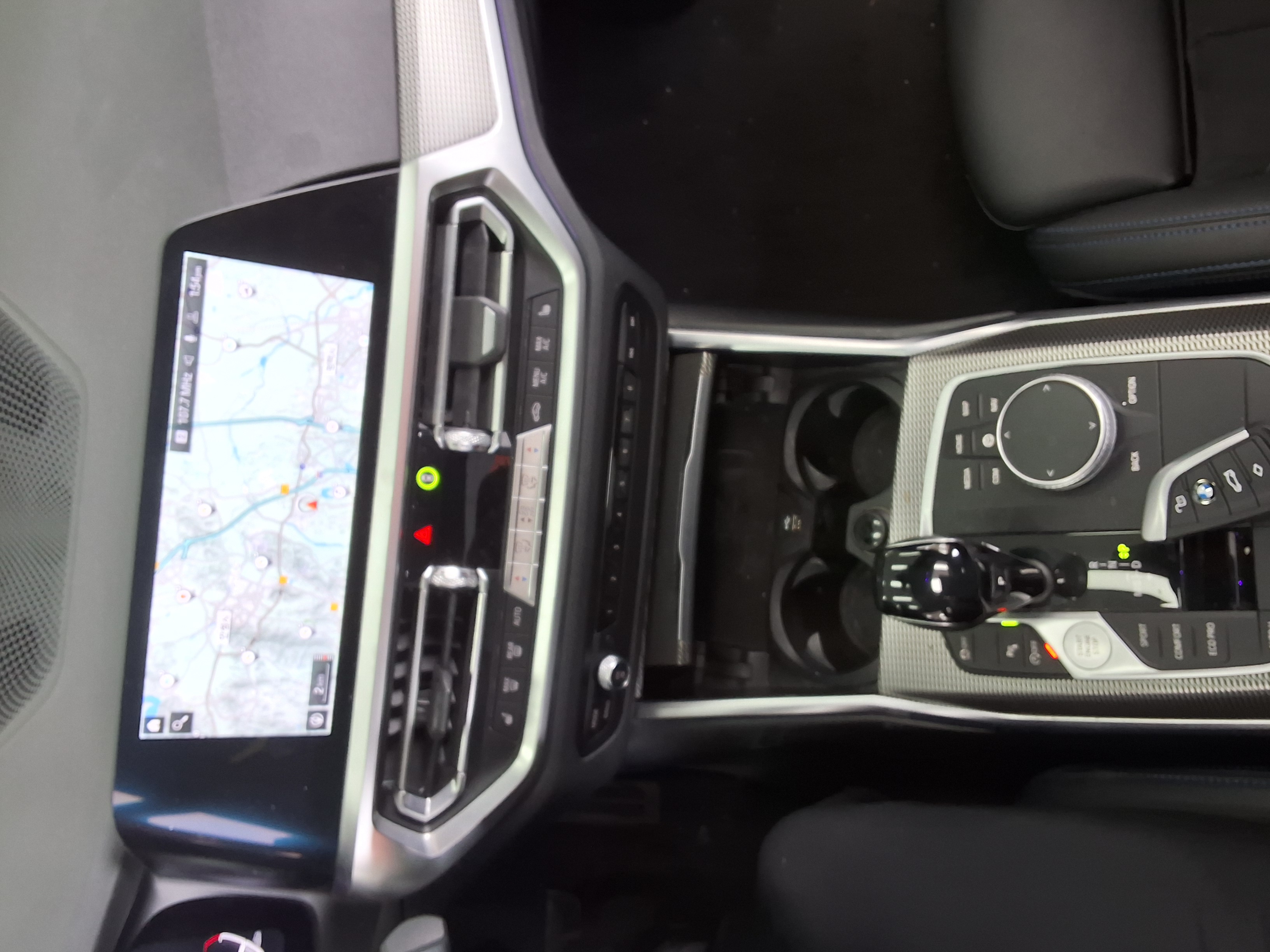 BMW 3 Series 2021 - Image 10