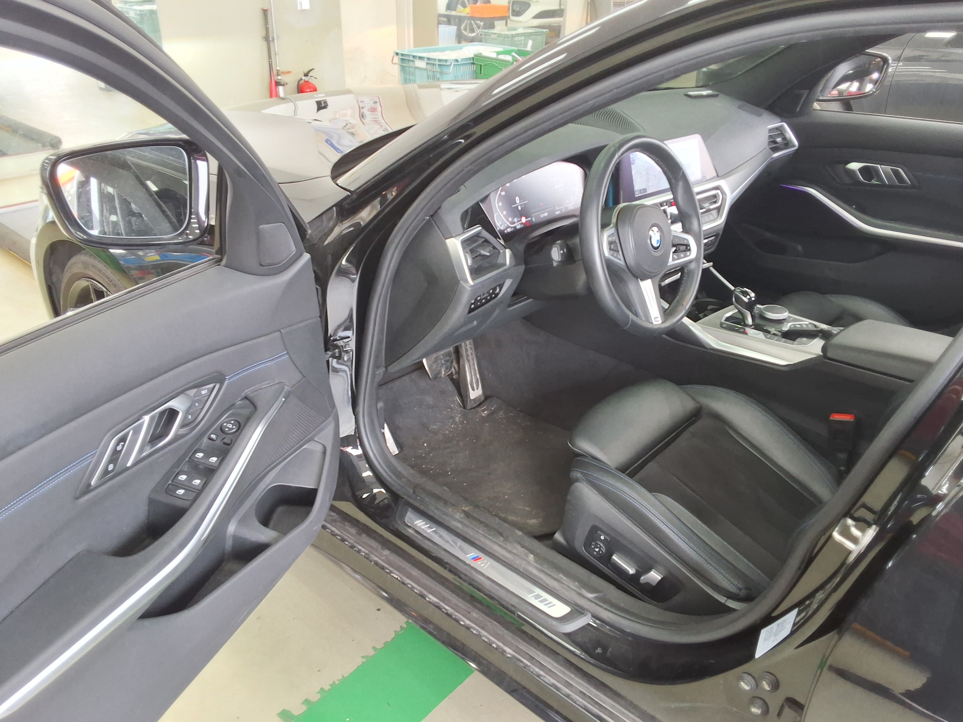 BMW 3 Series 2021 - Image 9