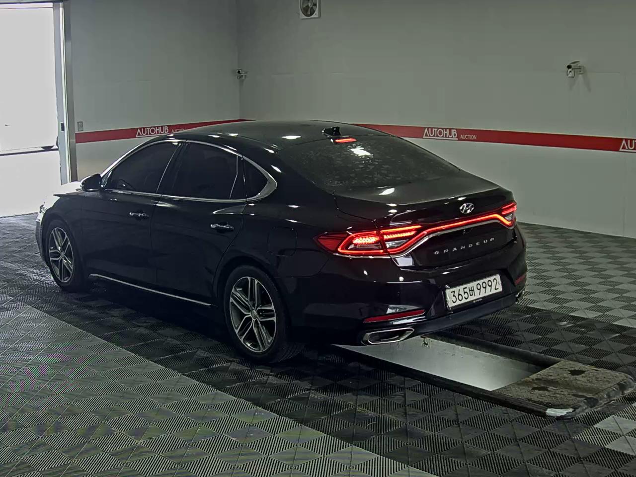 Hyundai  그랜저IG 2018 - Image 5