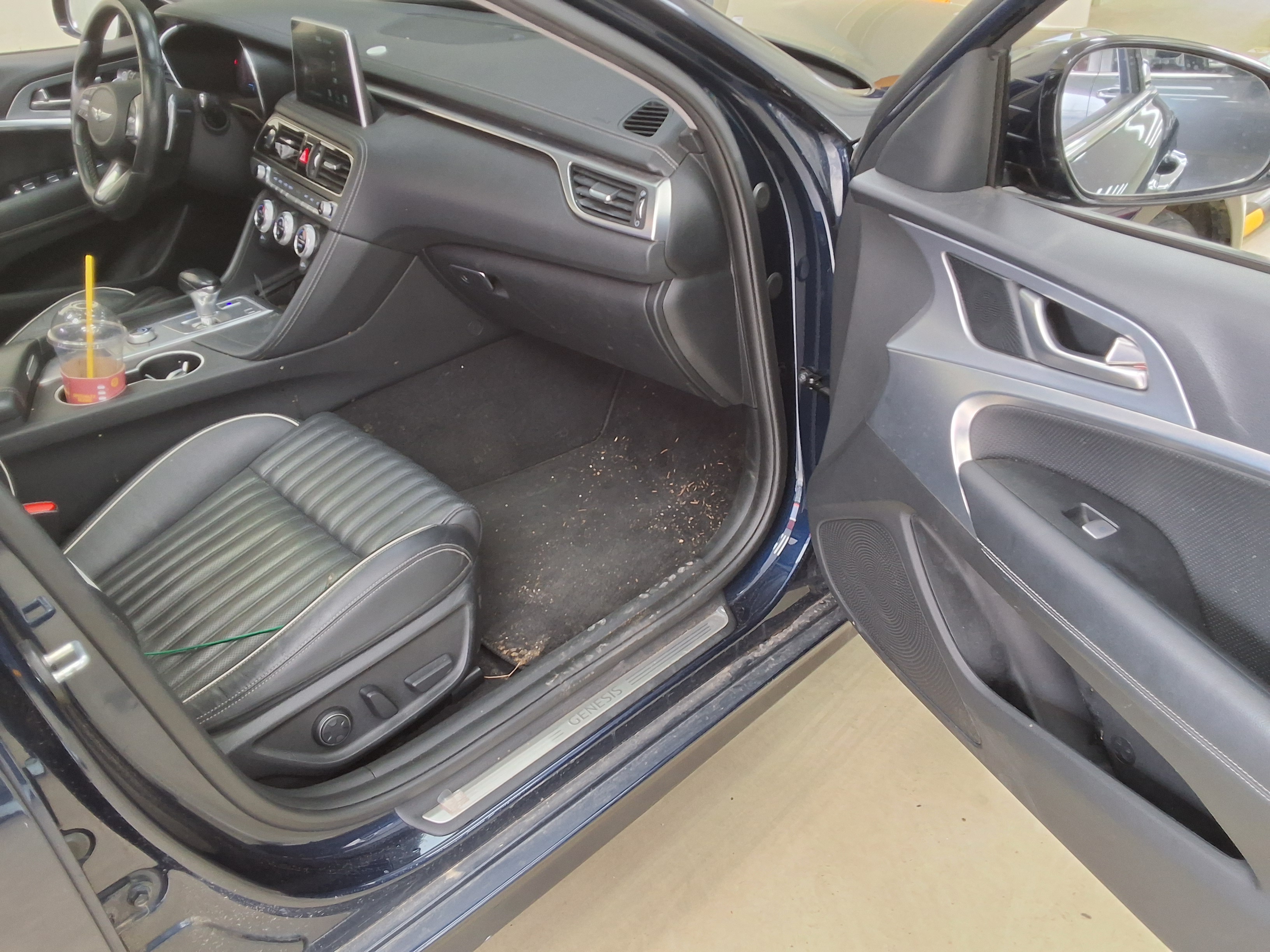 Genesis G70 2020 - Image 13