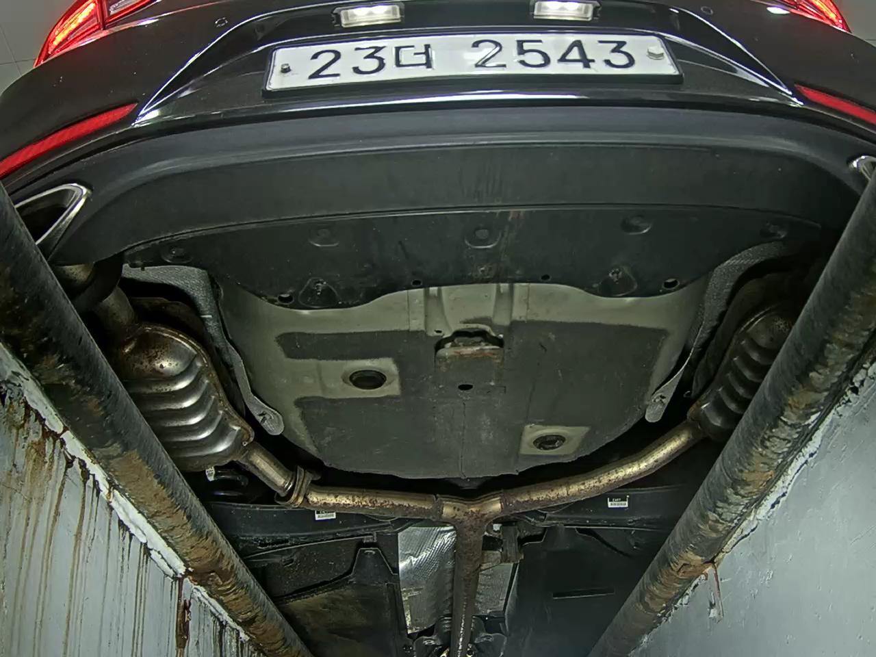 Hyundai Grandeur - 7