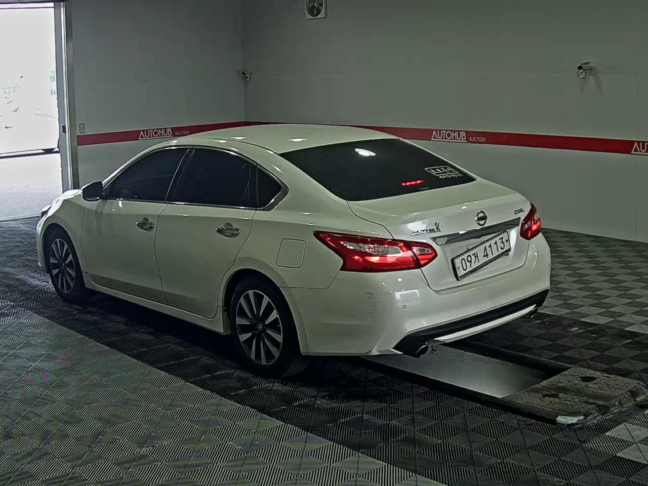 Nissan Altima 2017 - Image 5