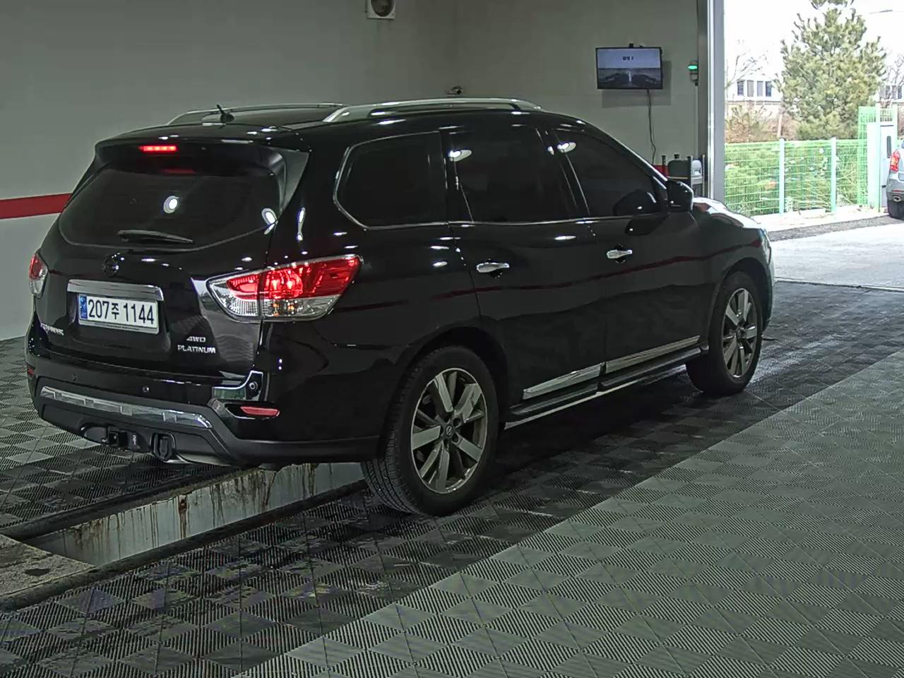NISSAN 패스파인더 - 4