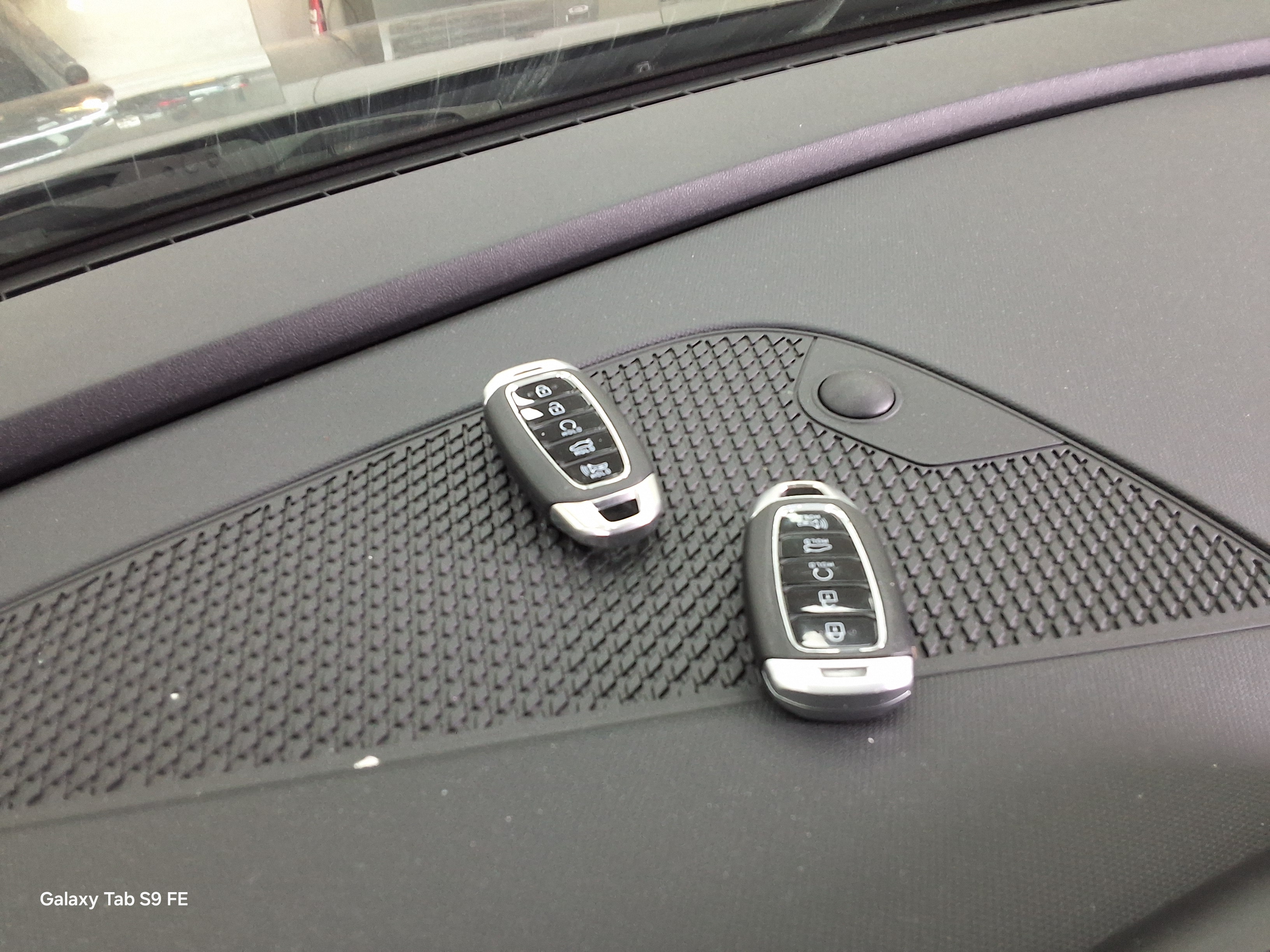 Hyundai Elantra 2022 - Image 18