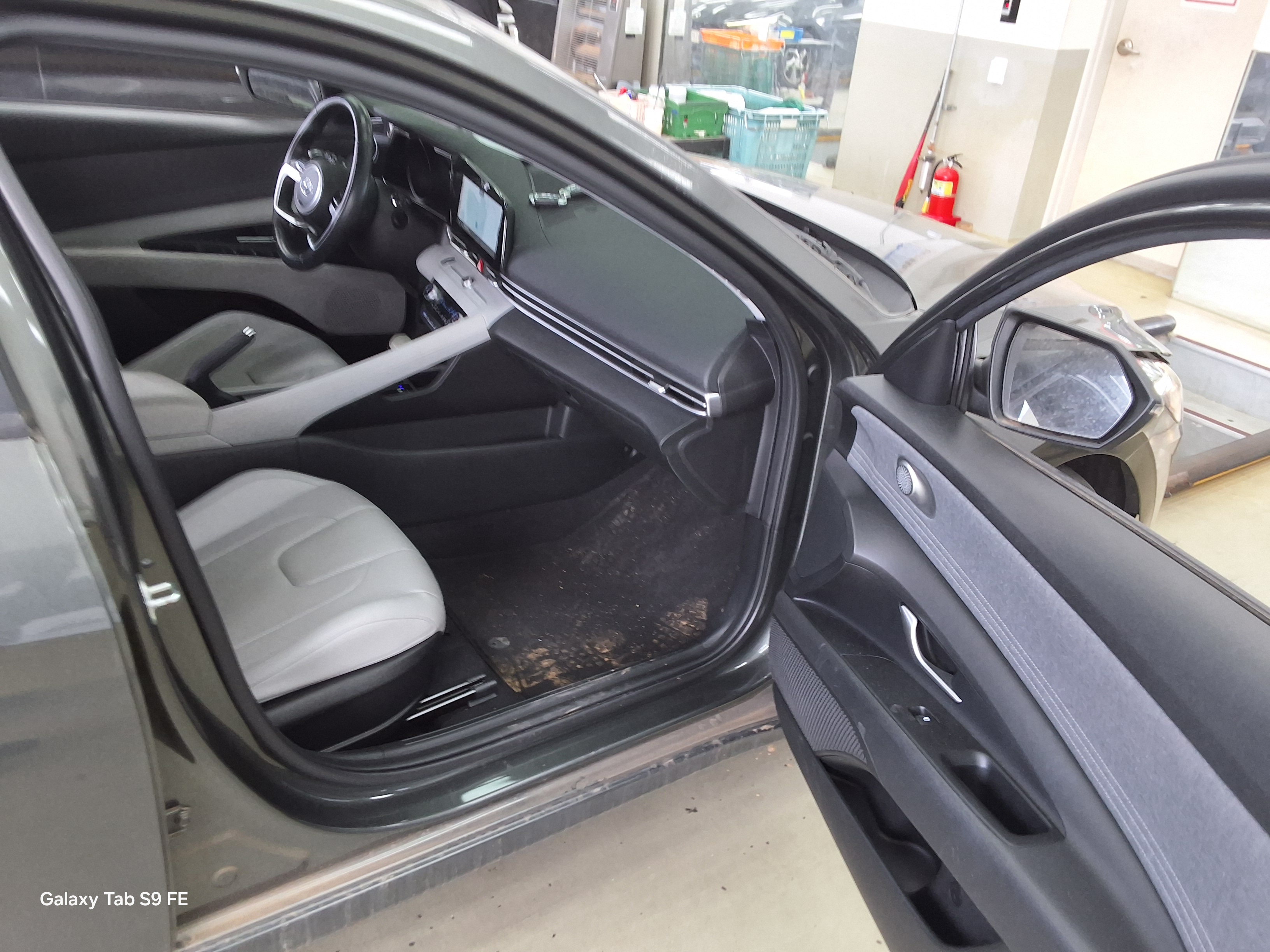 Hyundai Elantra 2022 - Image 13