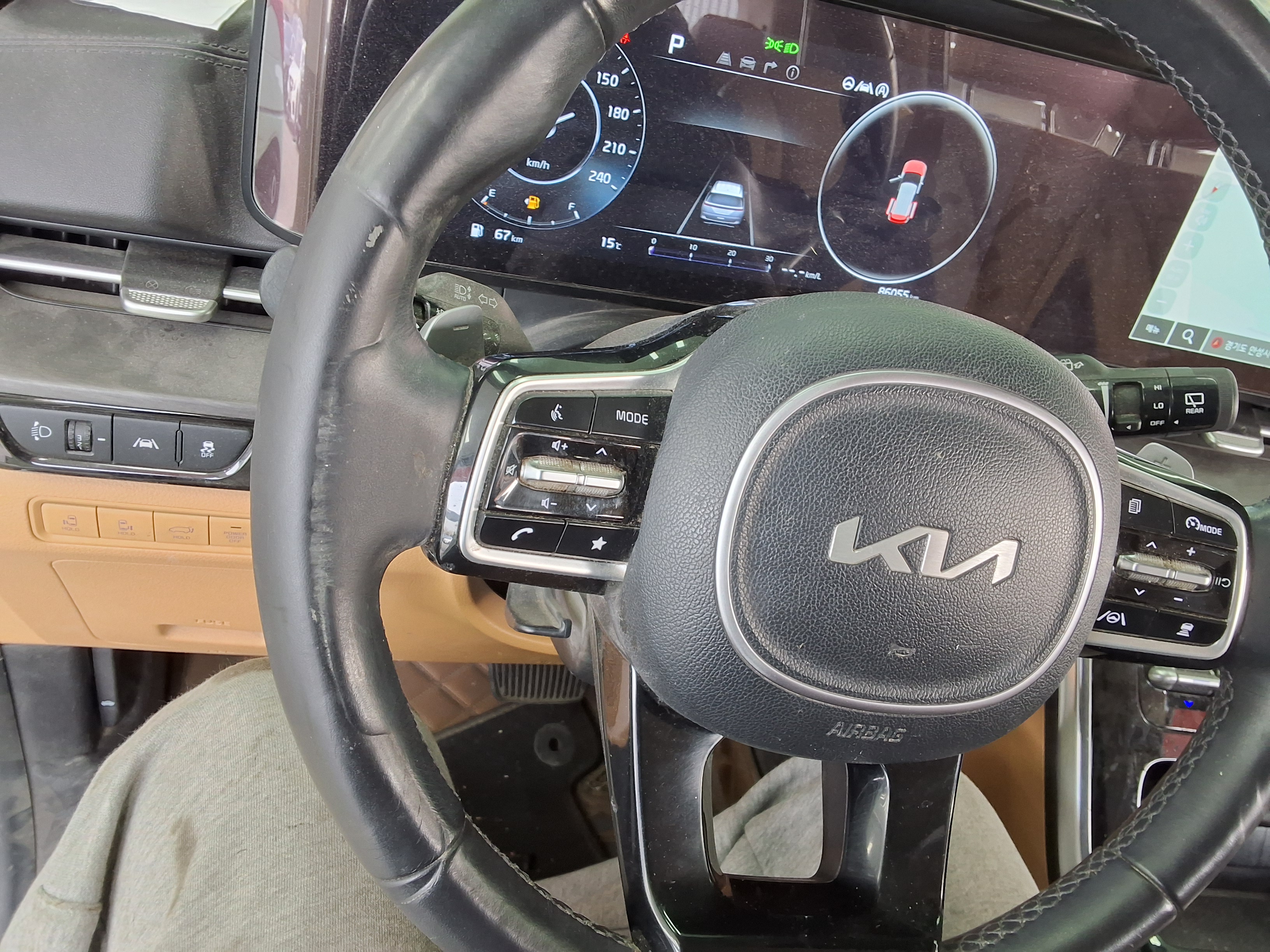 كيا كارنيفال 2023 - صورة 21