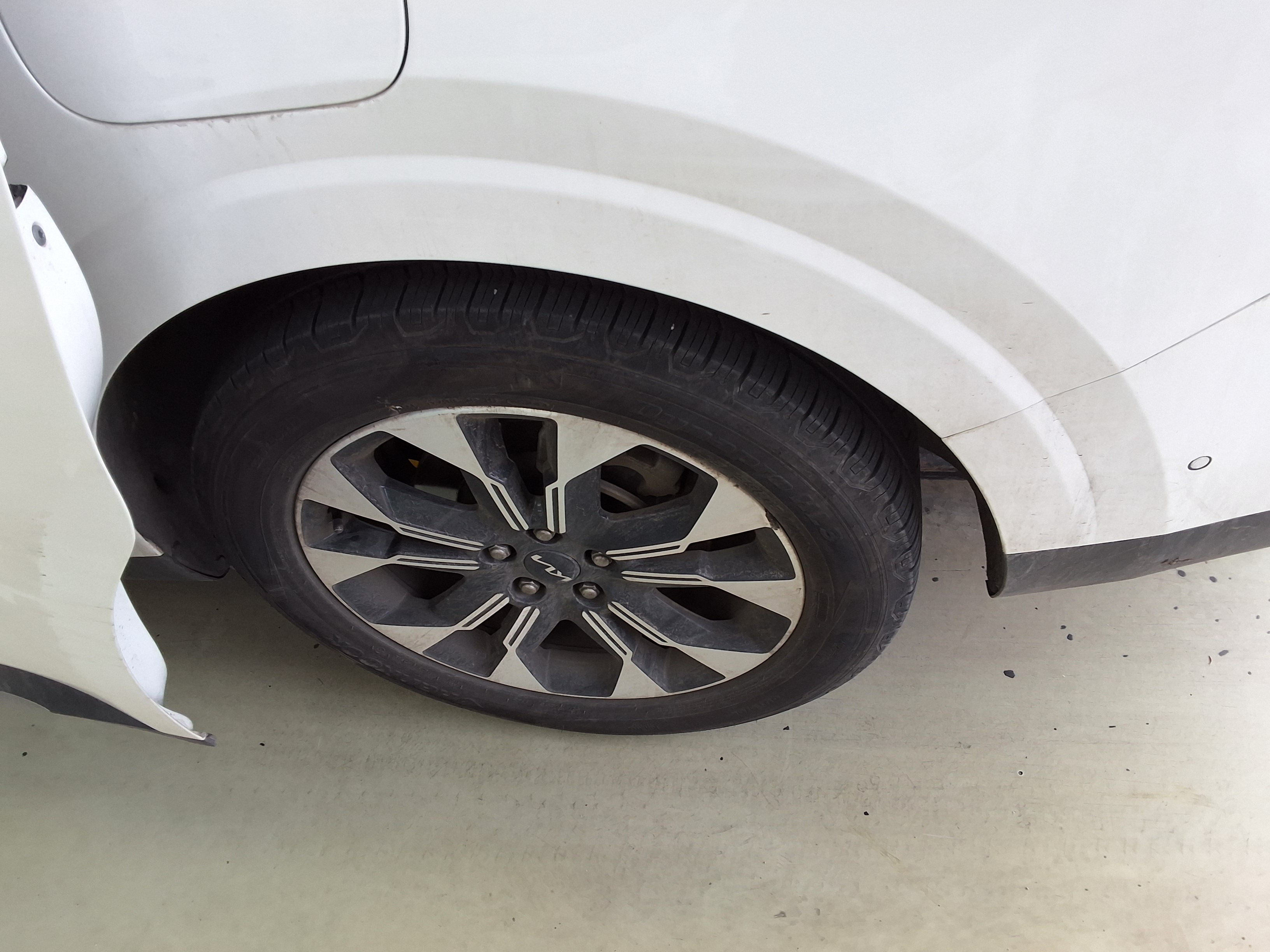 كيا كارنيفال 2023 - صورة 18