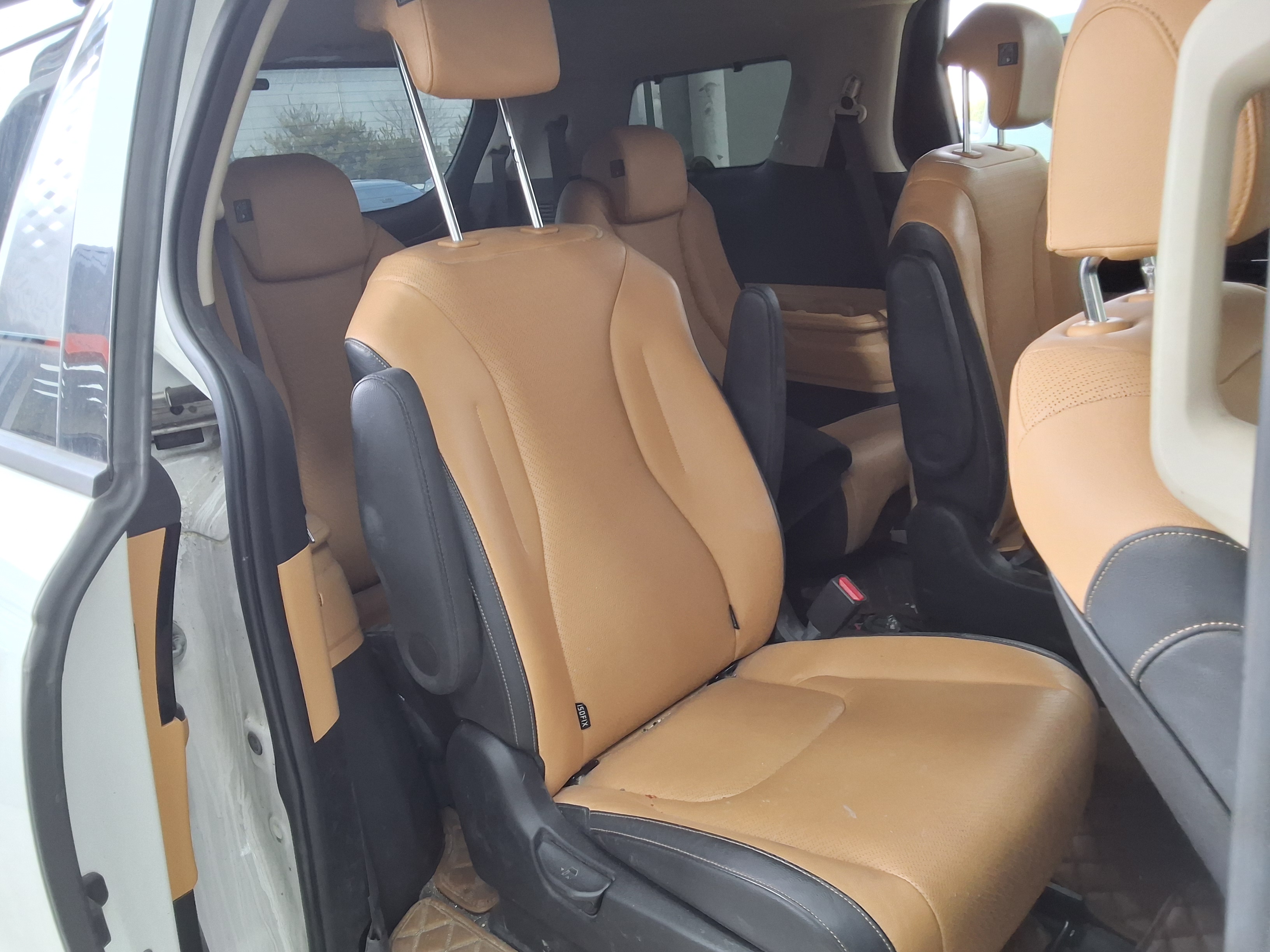 كيا كارنيفال 2023 - صورة 12