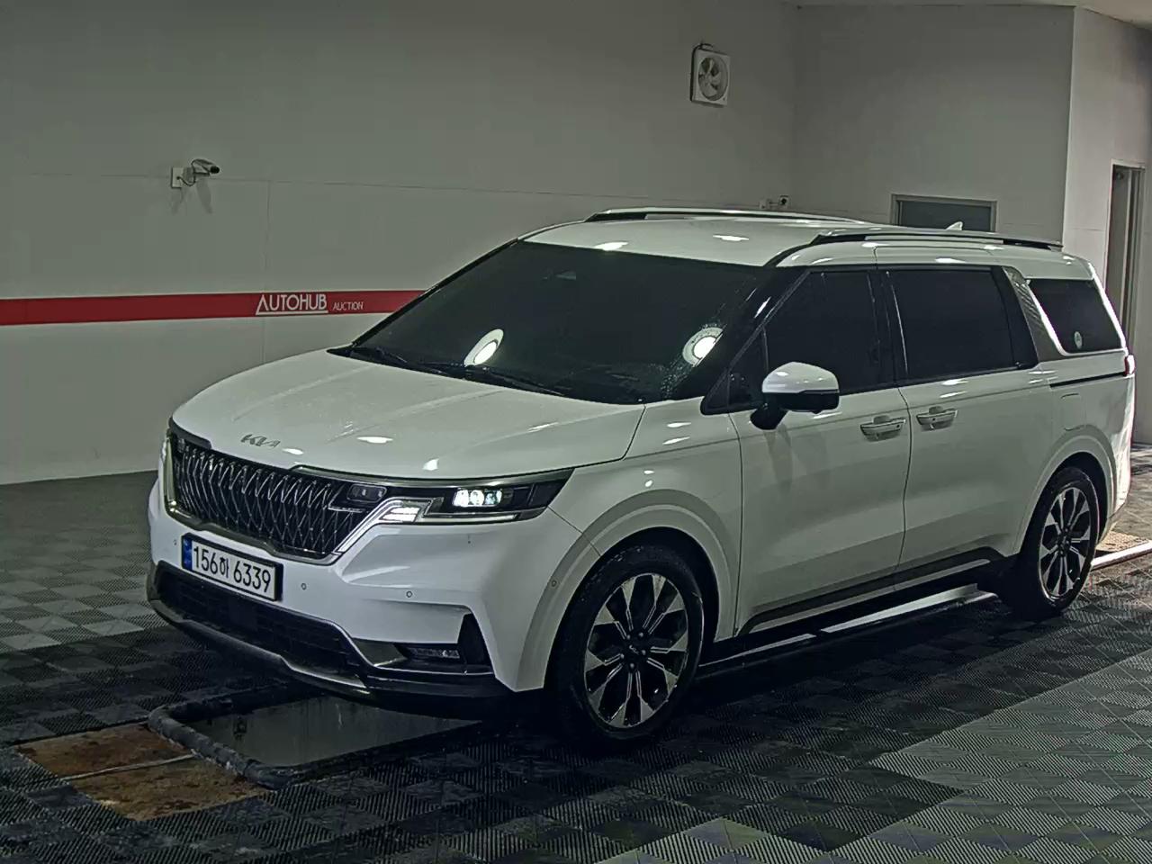 كيا كارنيفال