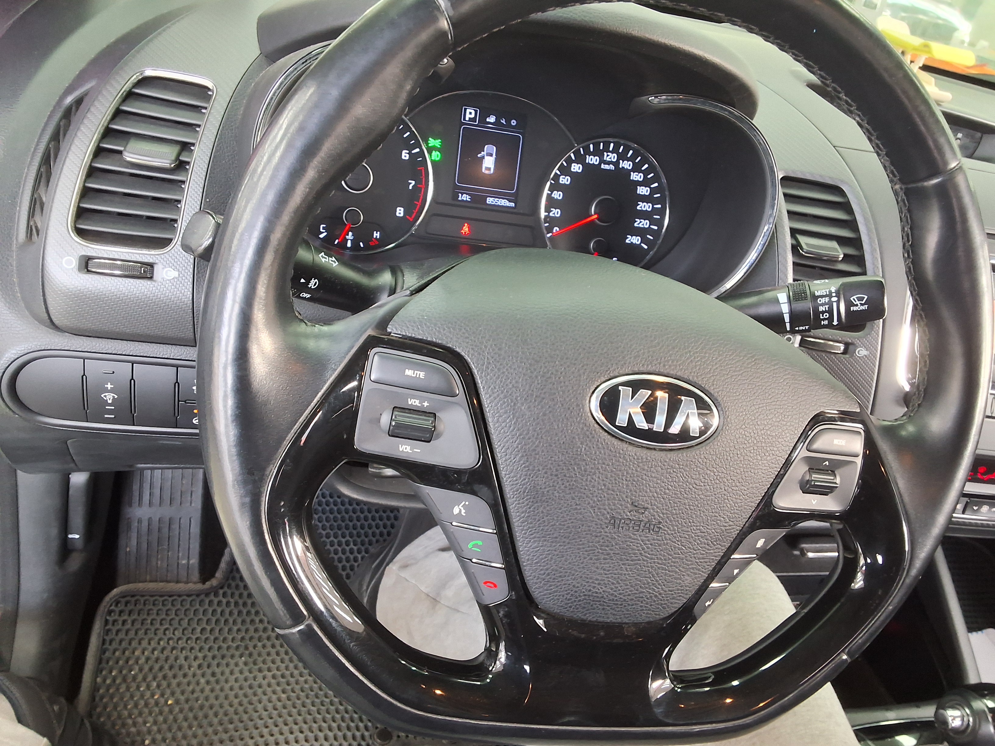 Kia K3 2016 - Image 20