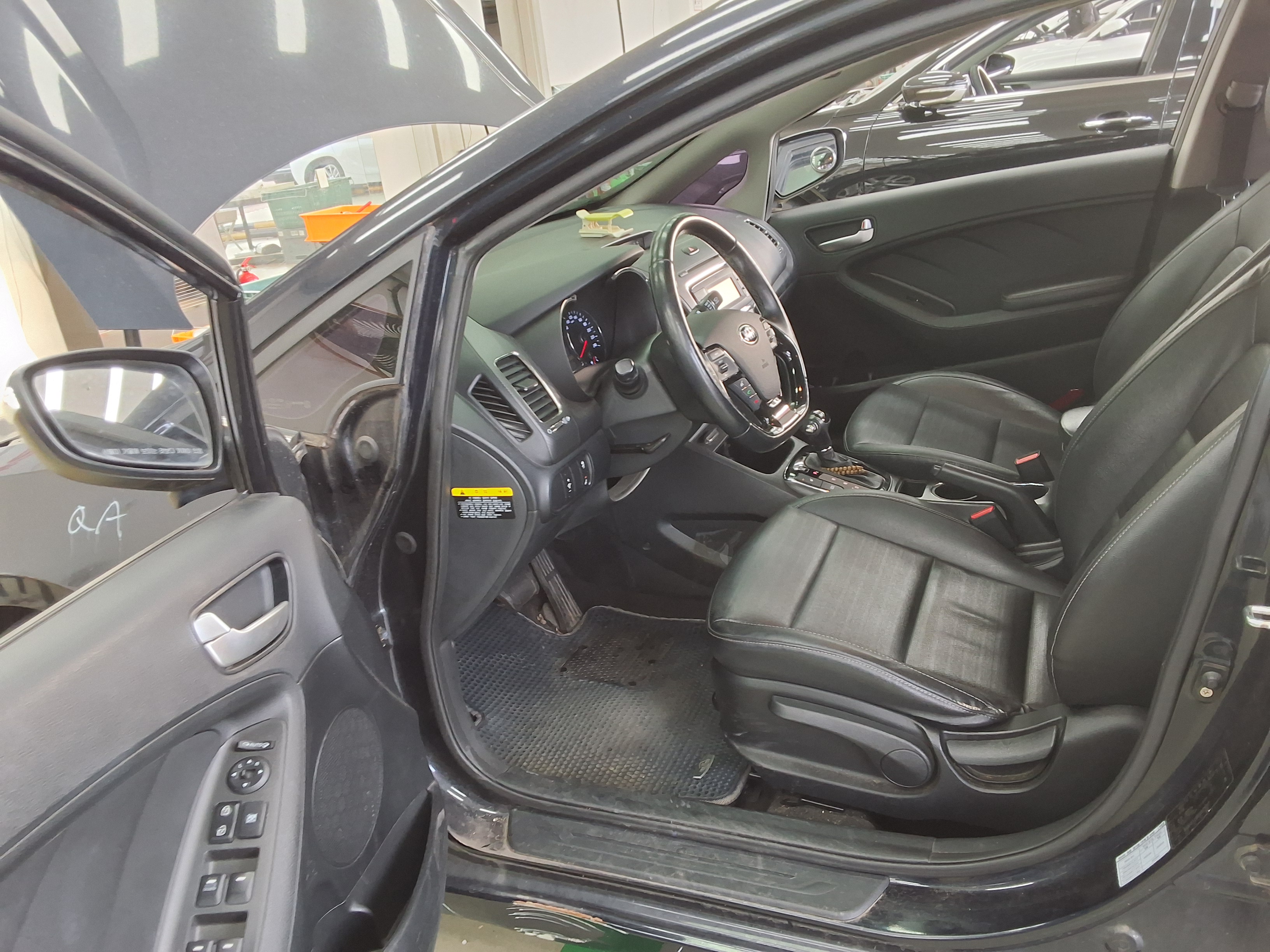 Kia K3 2016 - Image 9