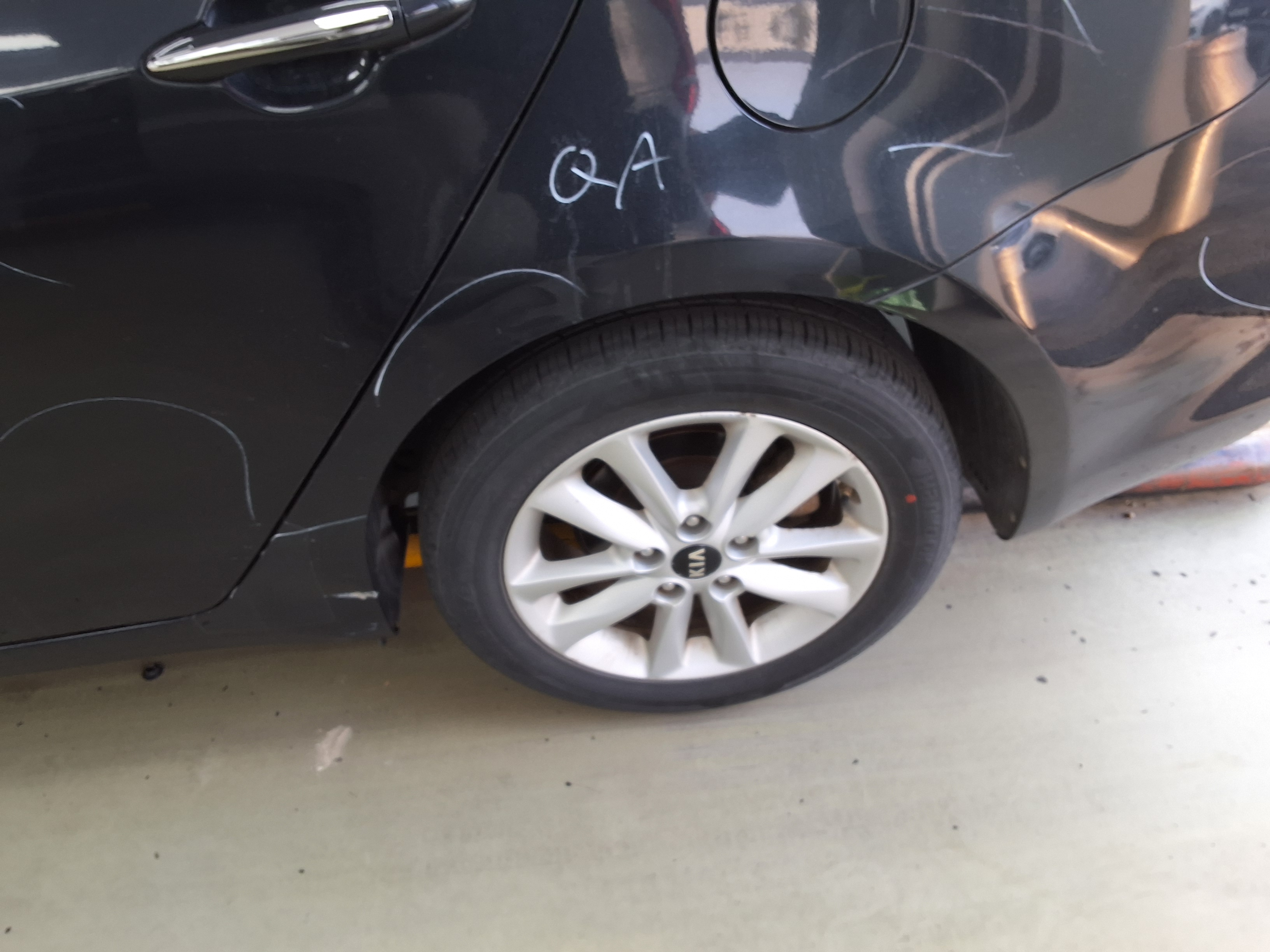 Kia K3 2016 - Image 17