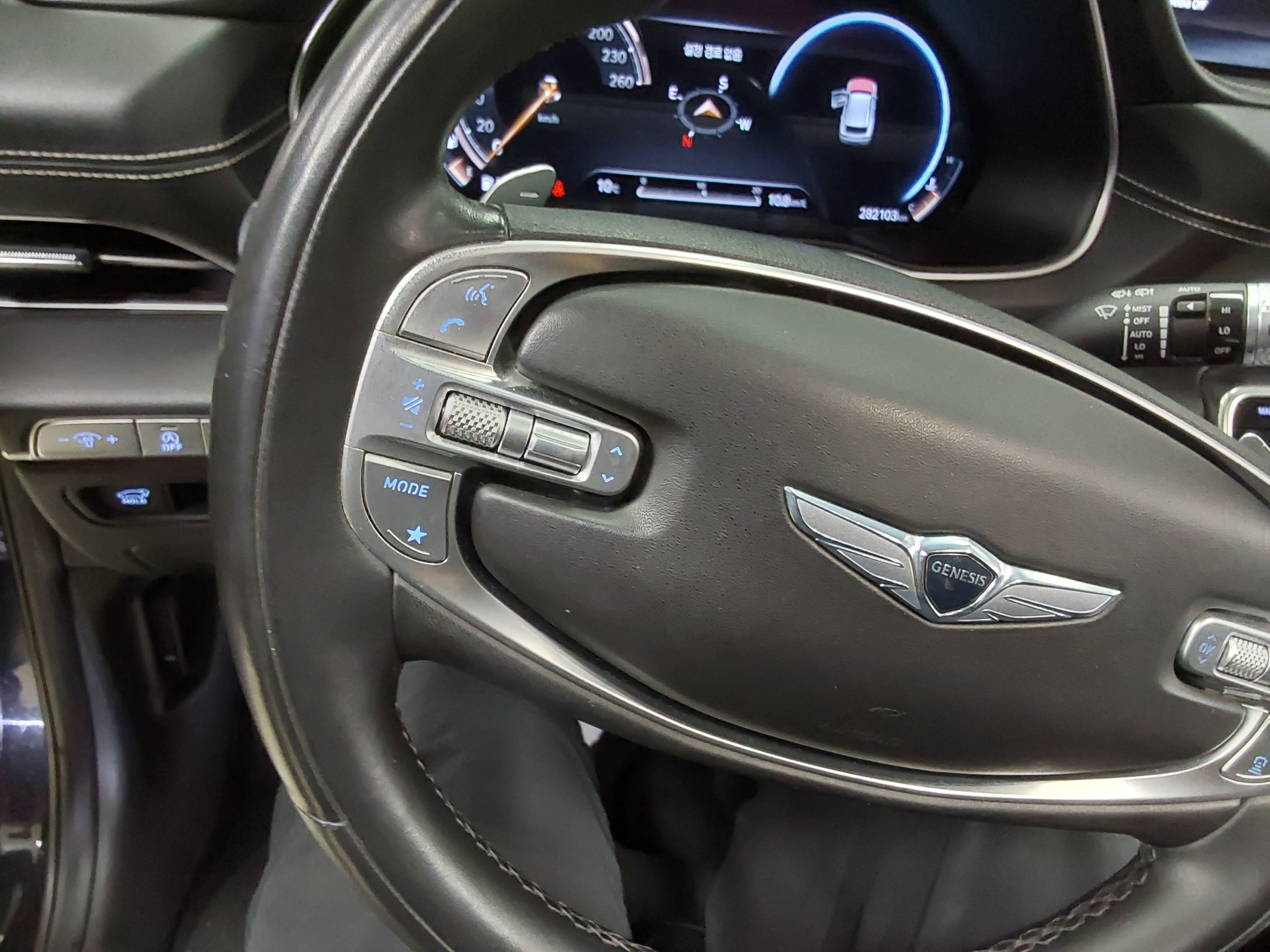 جينيسيس GV80 2020 - صورة 19