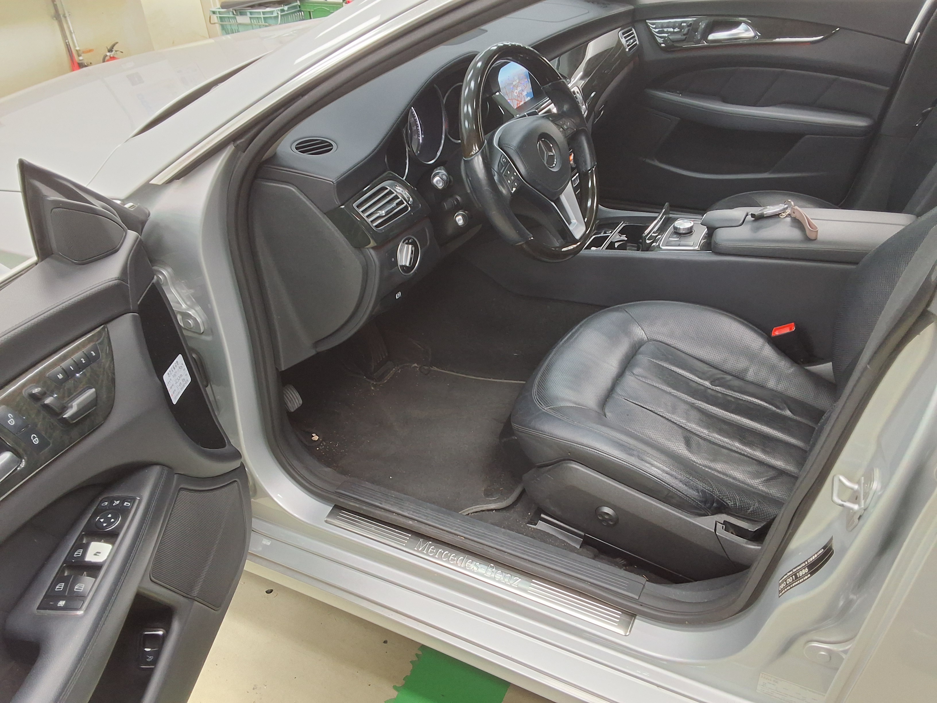 Mercedes-Benz Other 2013 - Image 9