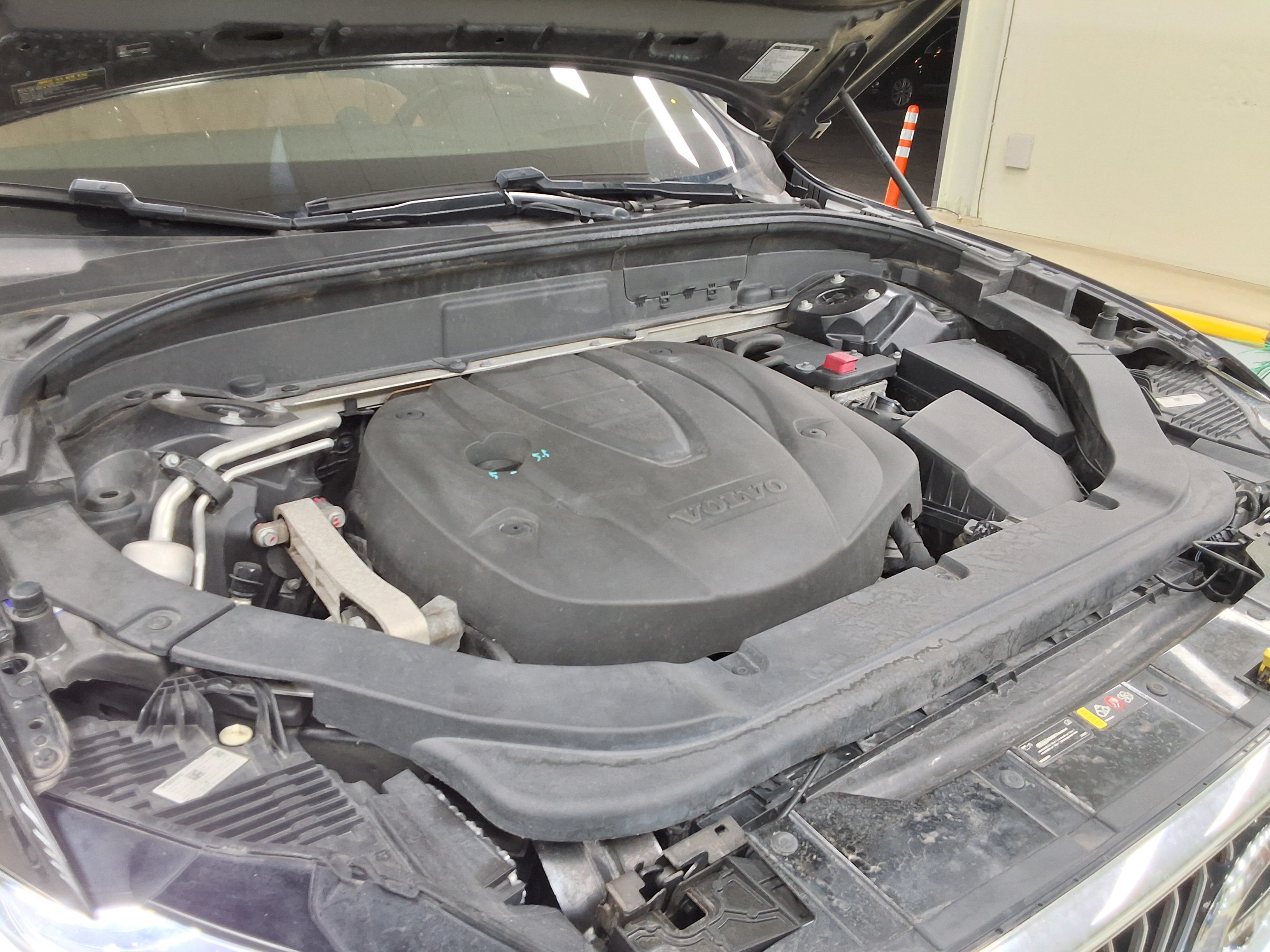 فولفو فولفو 2018 - صورة 19