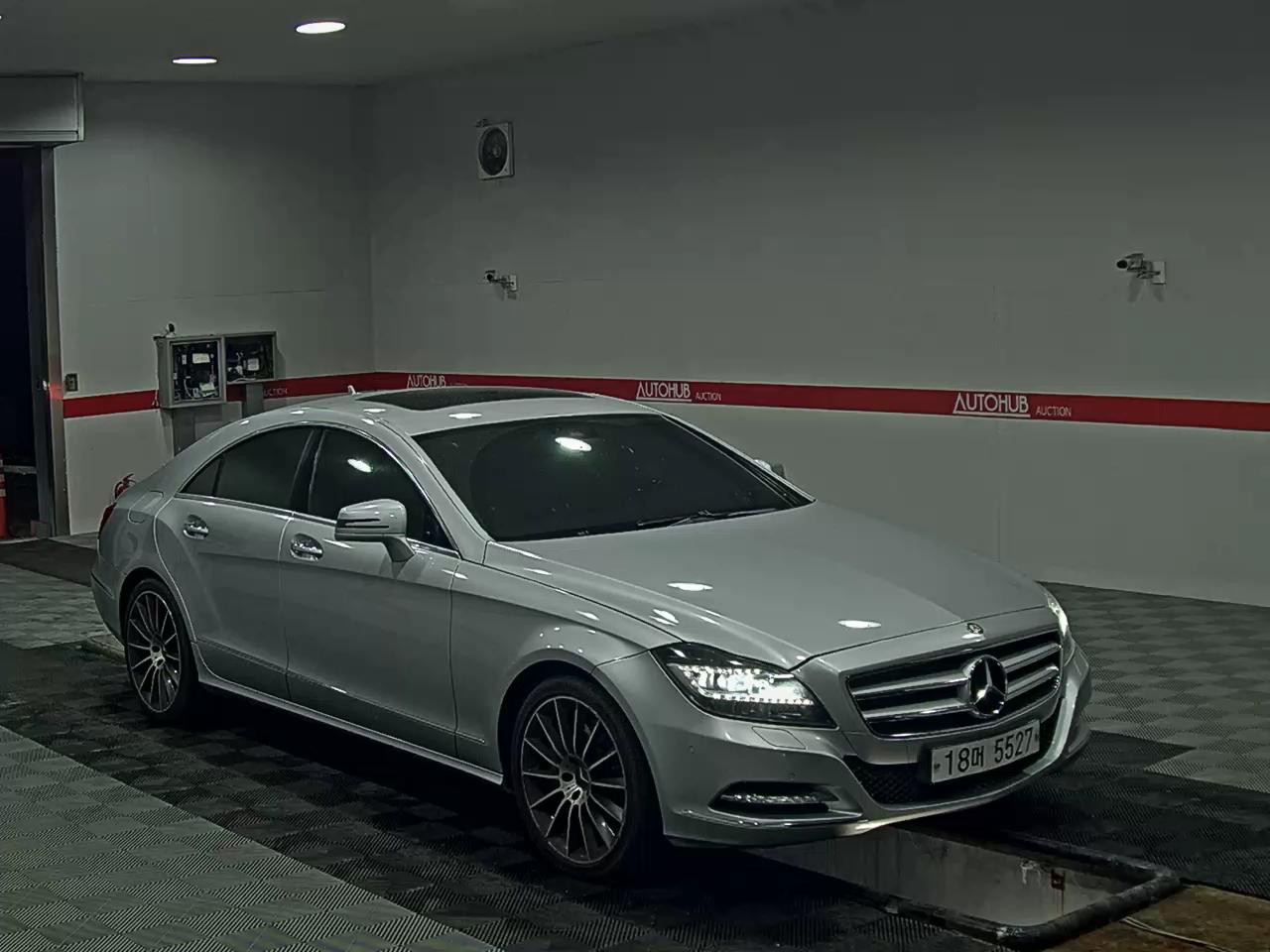 Mercedes-Benz Other 2013 - Image 2