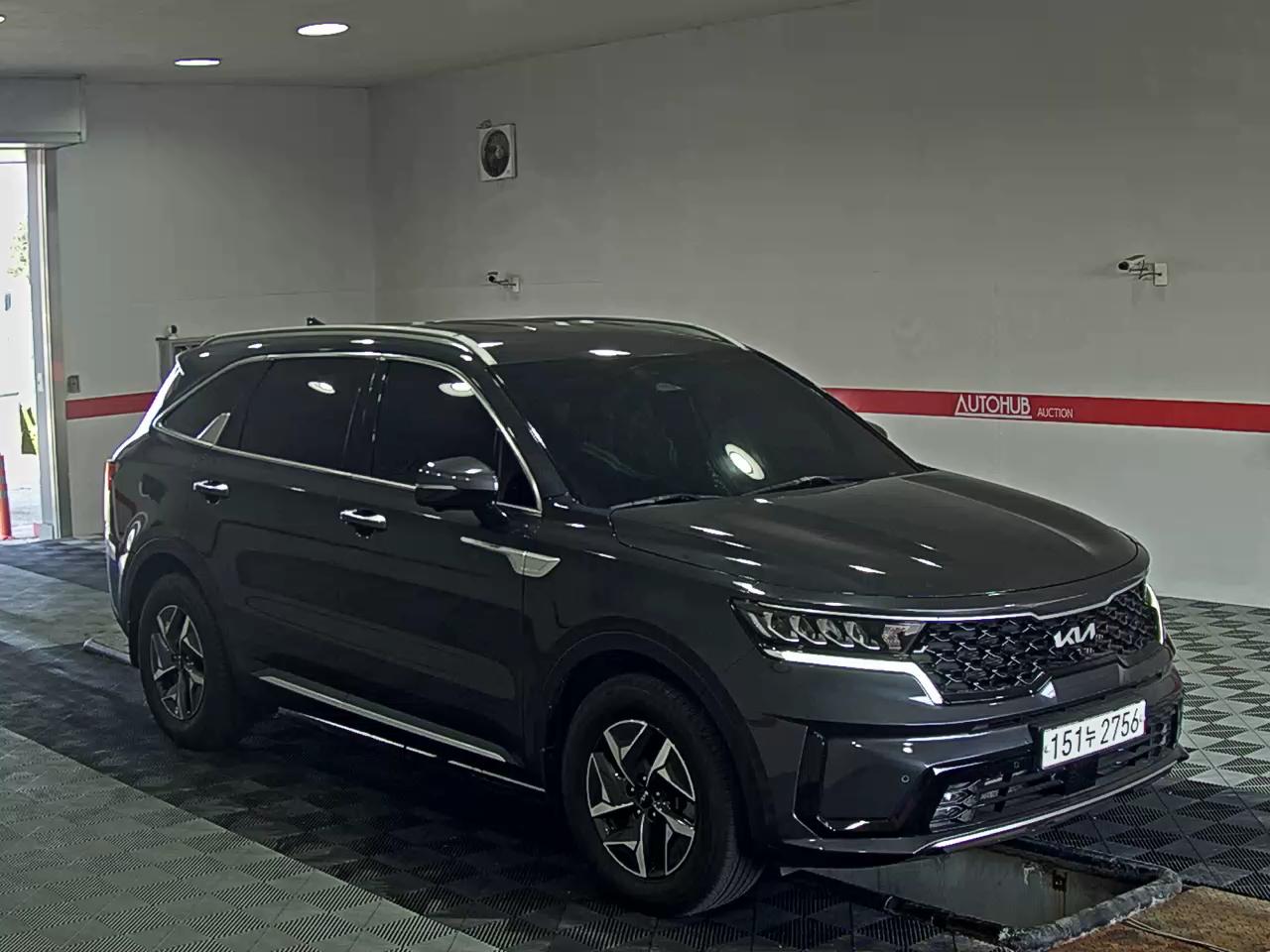 Kia Sorento (New Shape) - 2