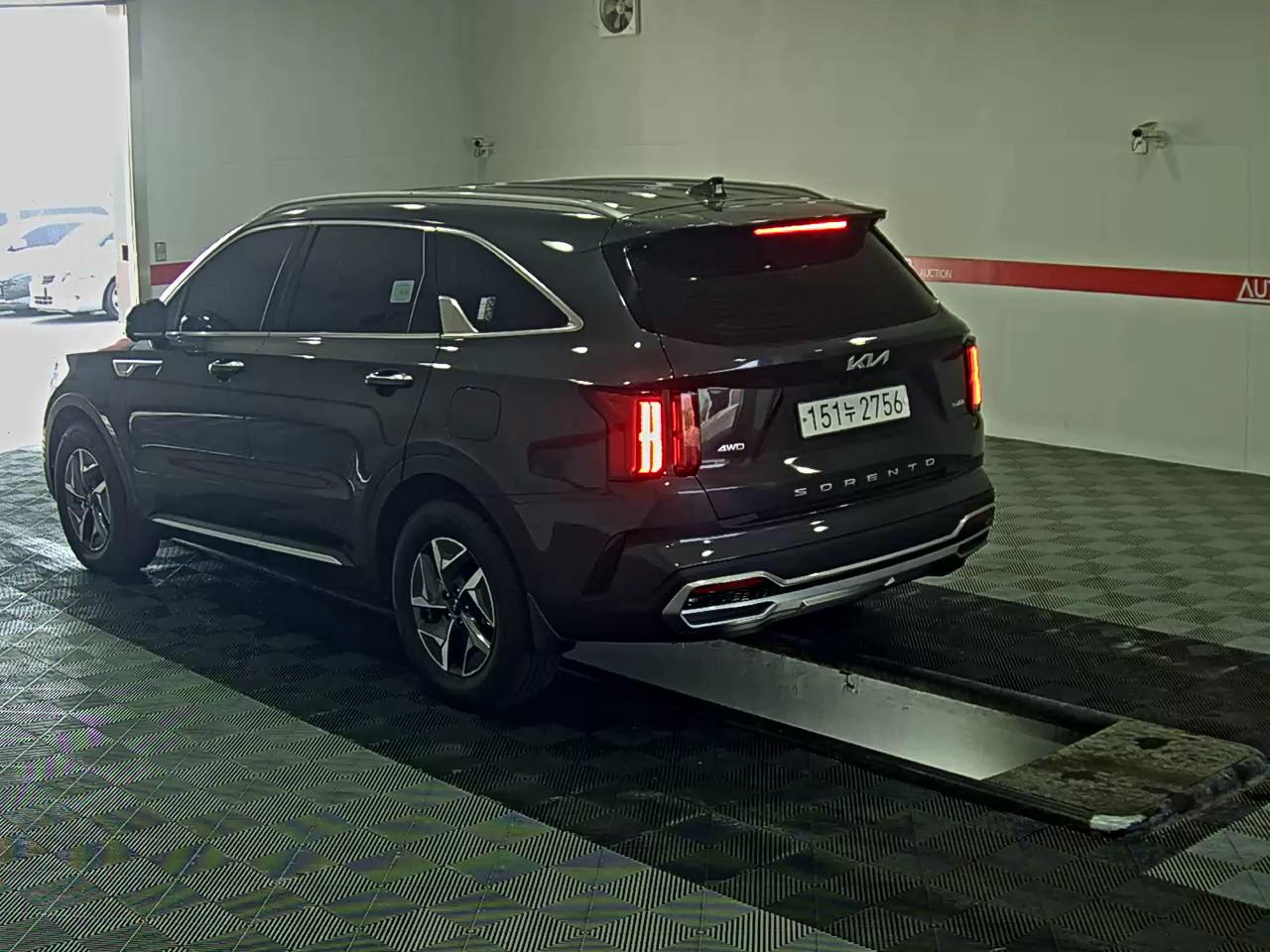 Kia Sorento (New Shape) - 5