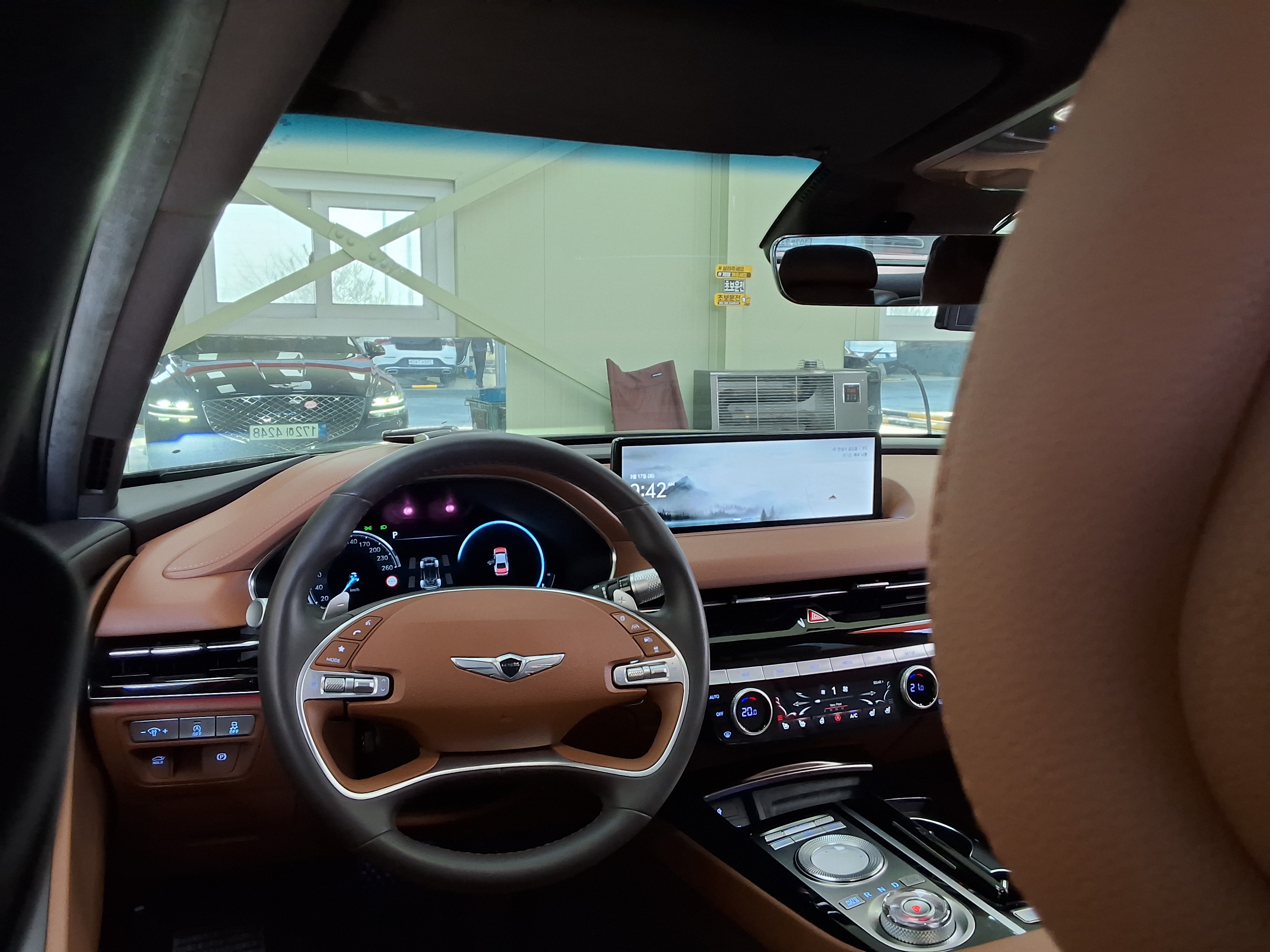 Hyundai Genesis 2022 - Image 10