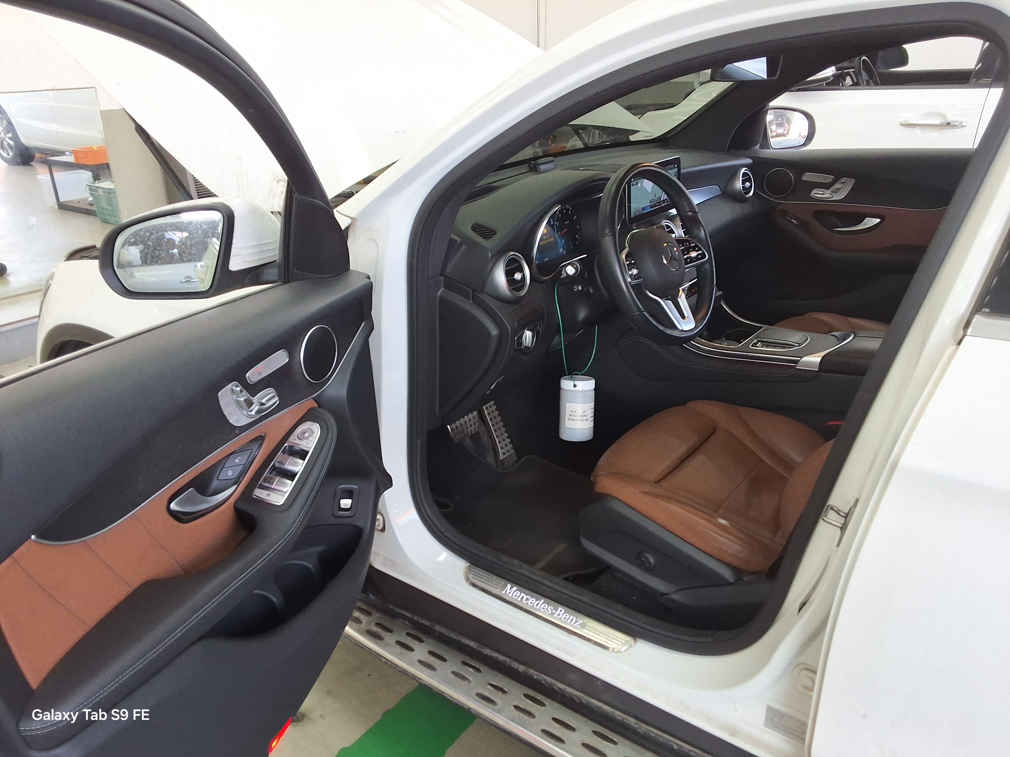 مرسيدس بنز GLC 2020 - صورة 9