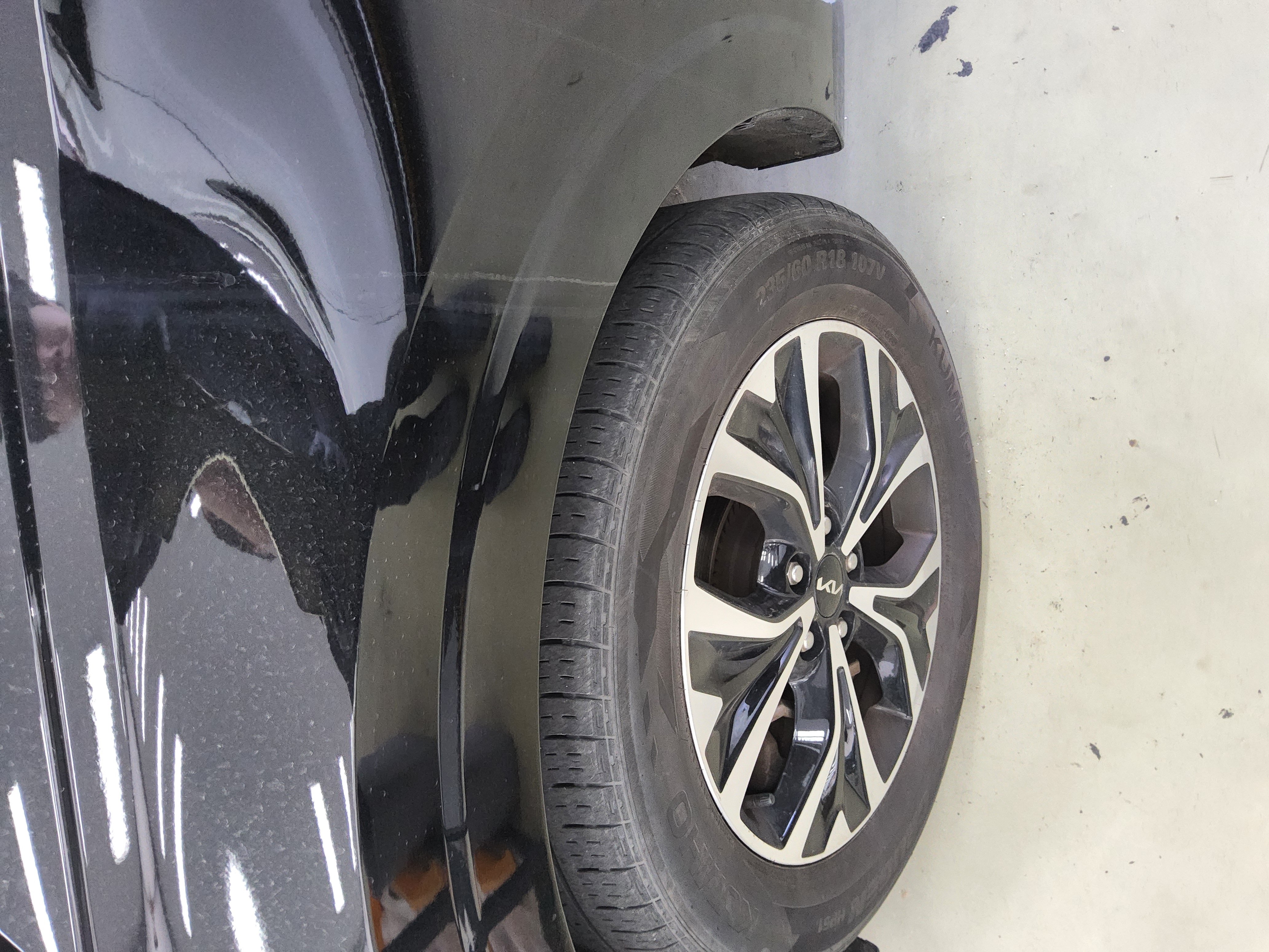 Kia Carnival 2022 - Image 18