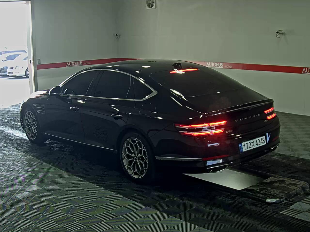 Hyundai Genesis 2022 - Image 5