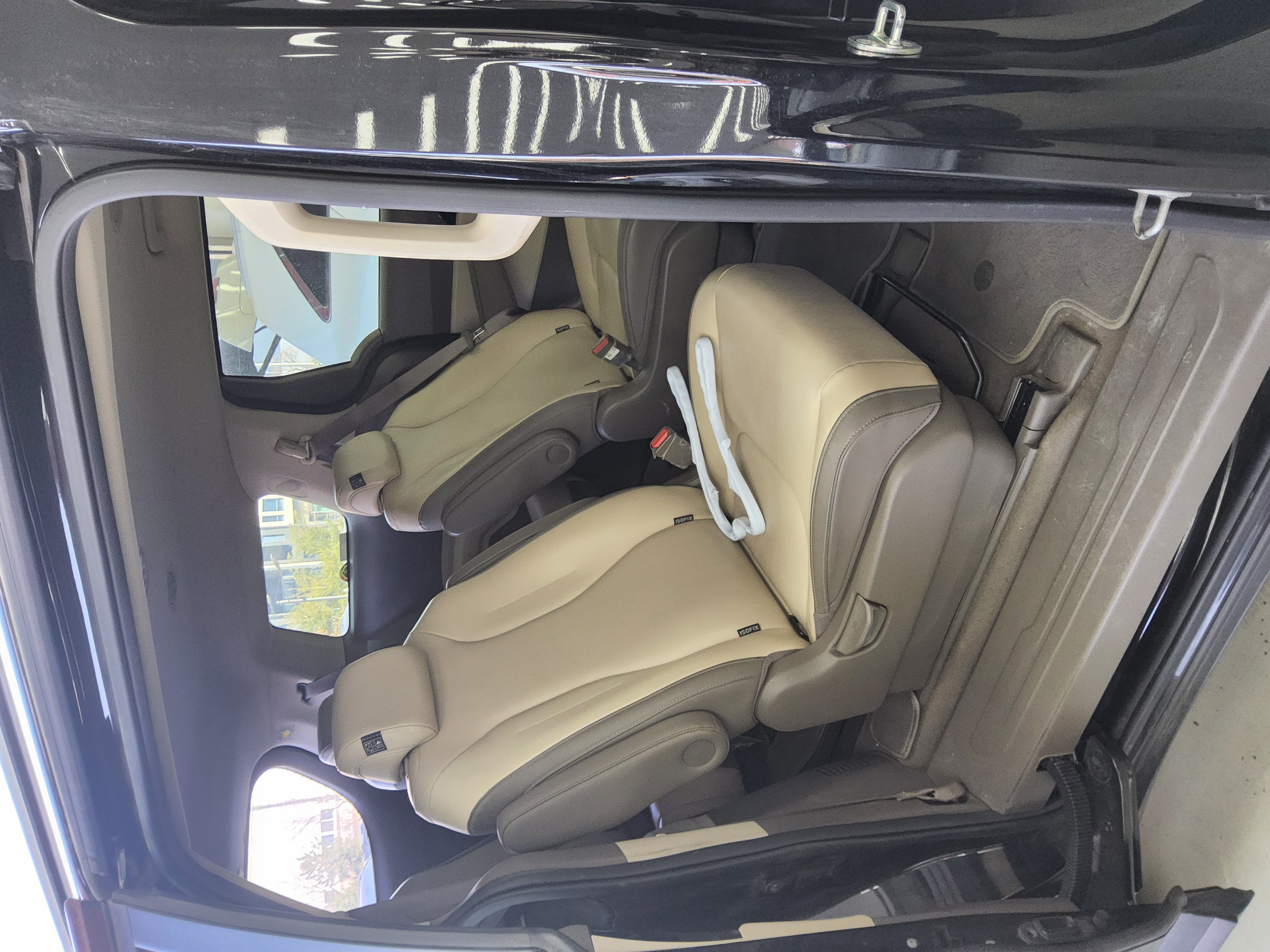 Kia Carnival 2022 - Image 12
