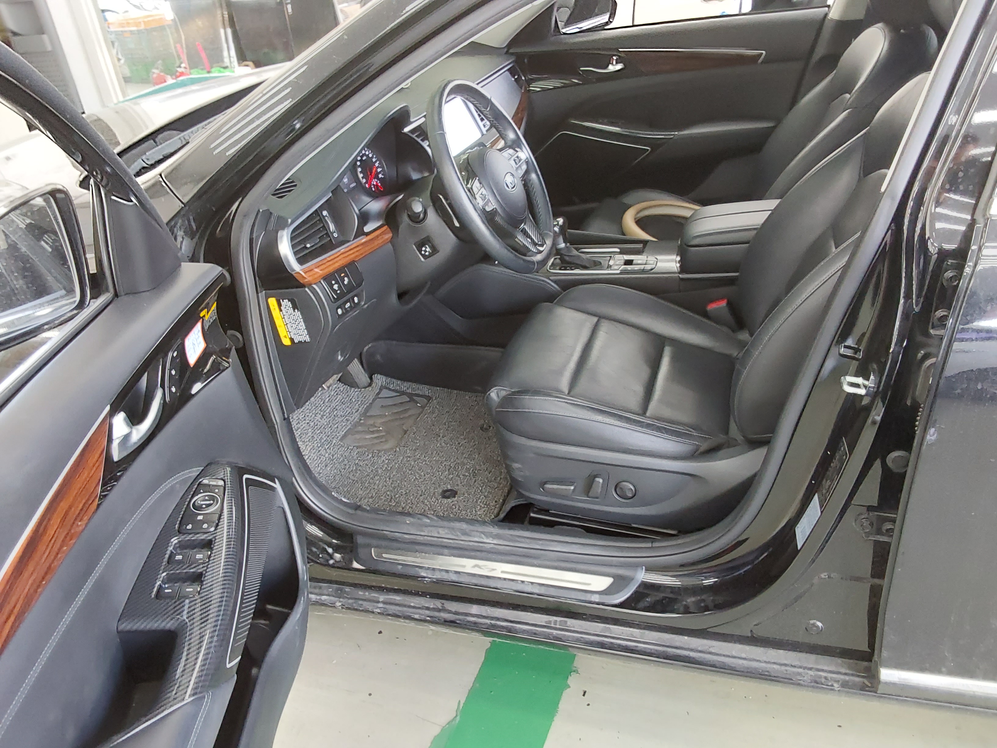 كيا أخرى 2017 - صورة 9