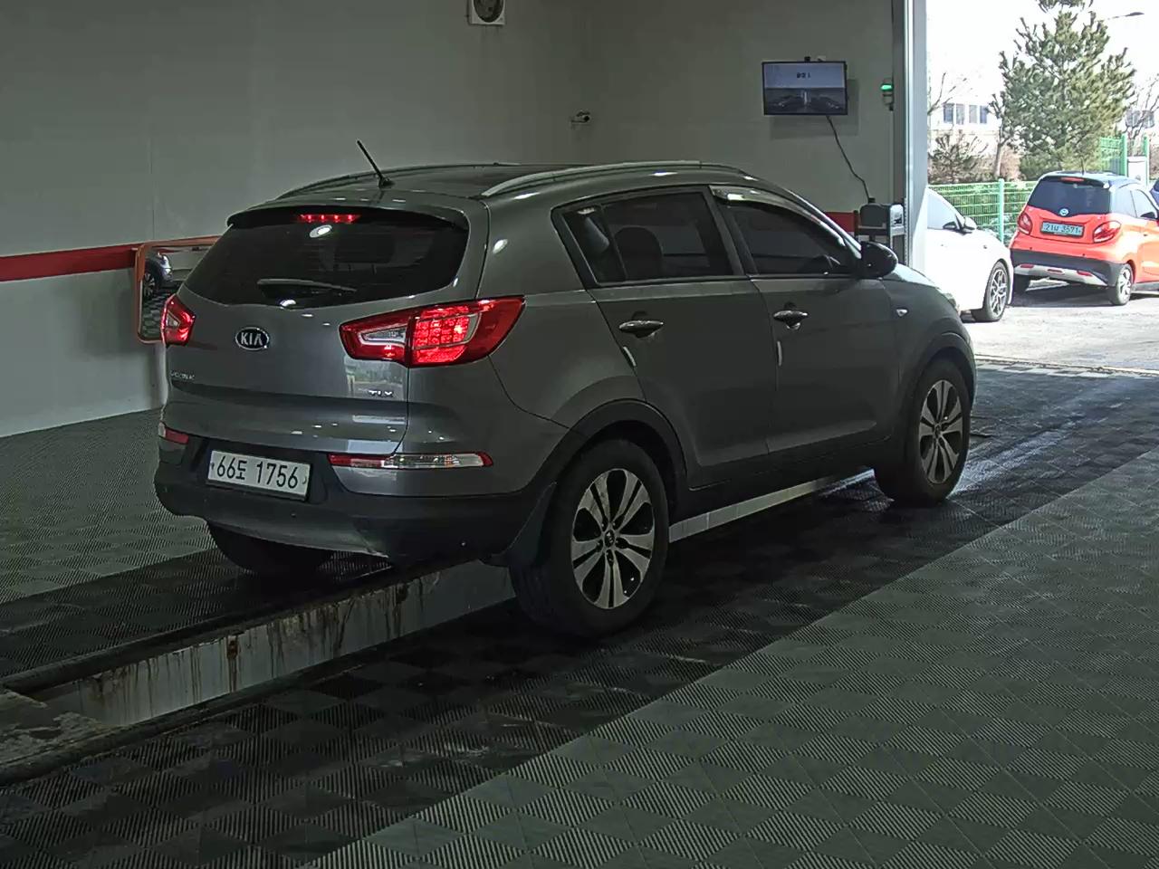 كيا سبورتاج 2012 - صورة 4