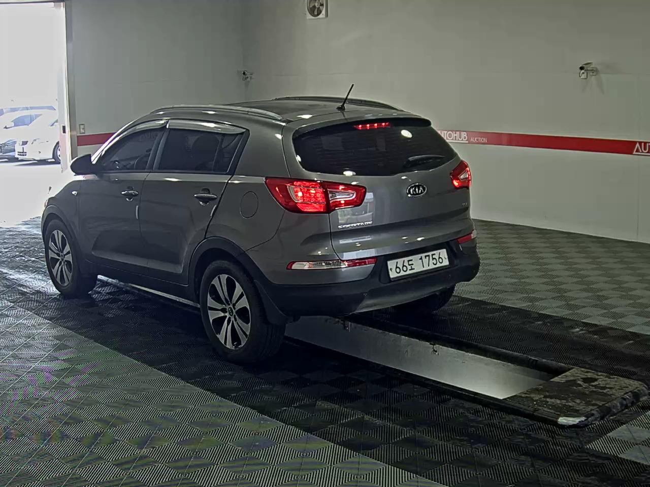 كيا سبورتاج 2012 - صورة 5