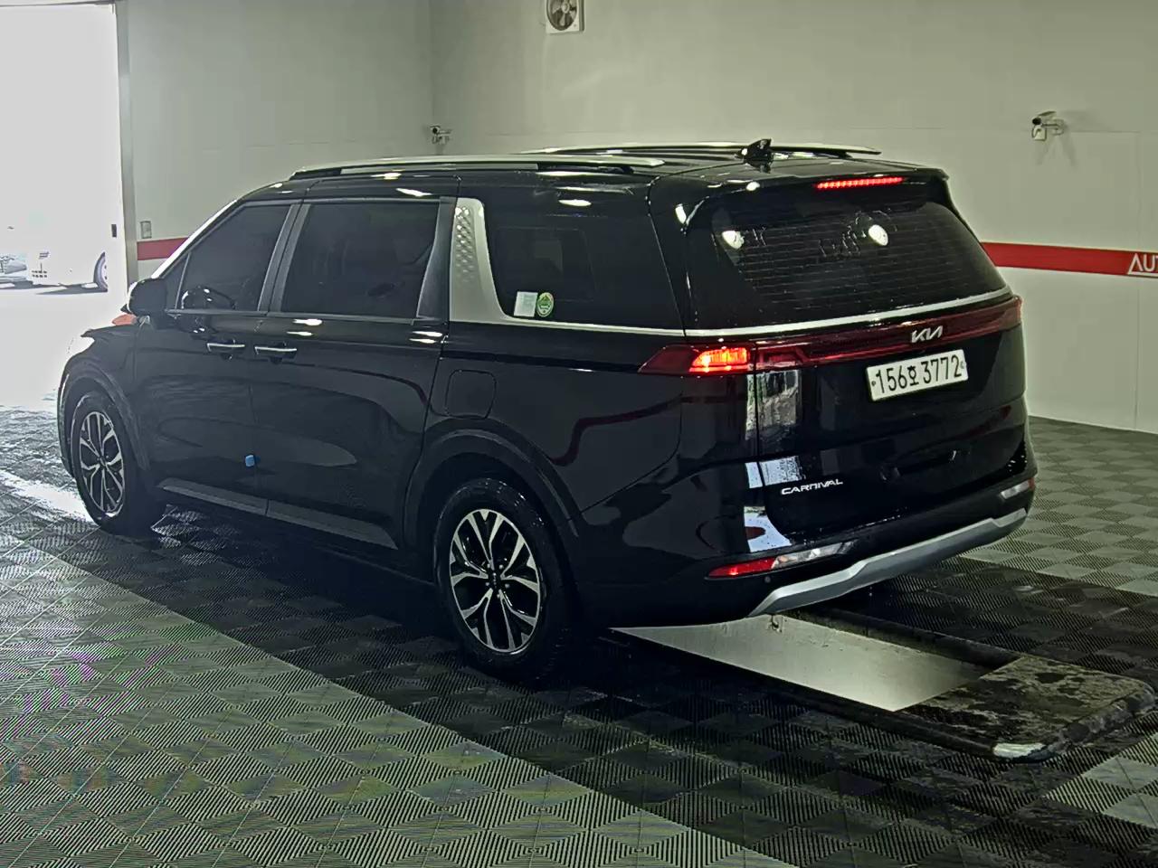 Kia Carnival 2022 - Image 5