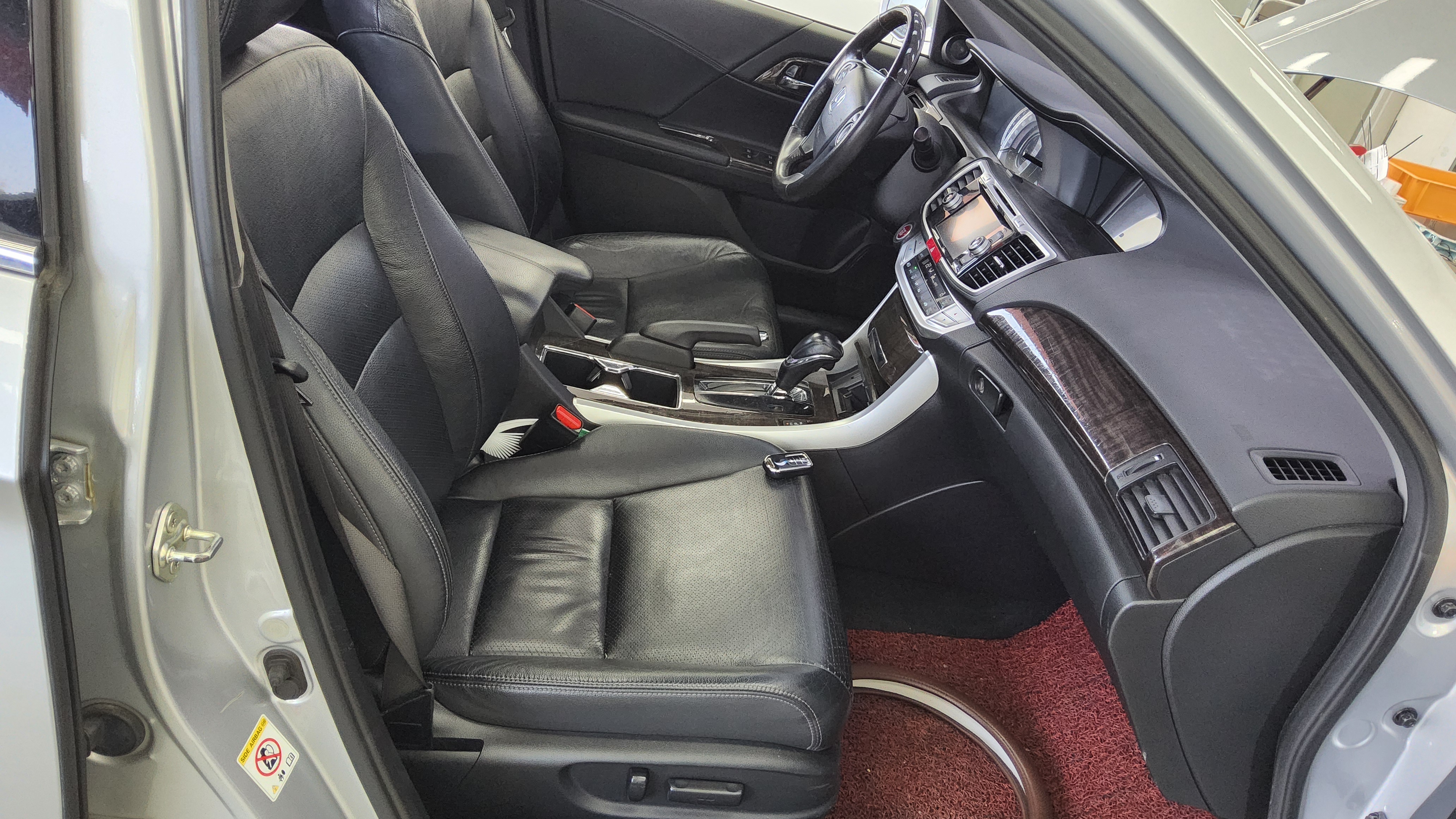 Honda Accord - 13